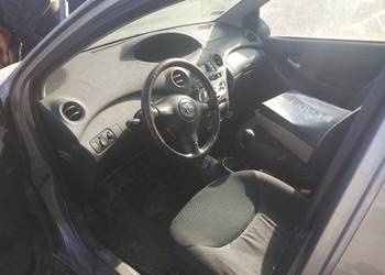 Syndyk sprzeda samochód Toyota Yaris rok produkcji 2004 Syndyk sprzeda samochód Toyota Yaris rok produkcji 2004