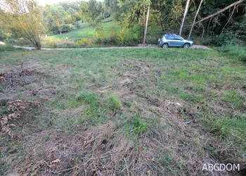 Nielepice-dzialka budowlana w otoczeniu zieleni