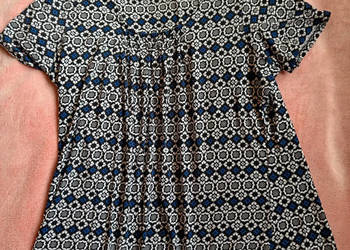 Wiskozowa niebieska bluzeczka we wzór M&S r. L / XL