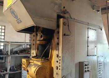 Prasa mimośrodowa PEE 250 nacisk 250 ton