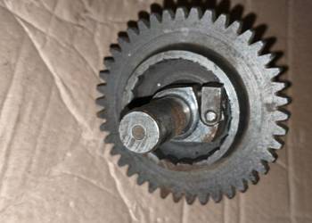 Wałek kopniaka startera skrzyni biegów K750 M72 Ural