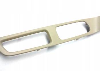 VOLVO XC60 blenda boczka drzwi prawy przod OE