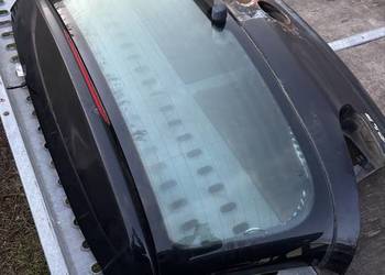 Szyba tylna klapa tył golf 6