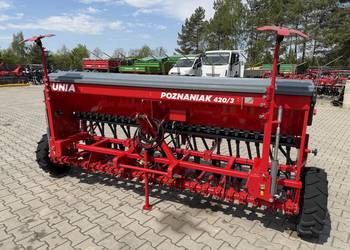 Mechaniczny siewnik zbożowy Poznaniak 420/3 stopkowy Unia. Od ręki.