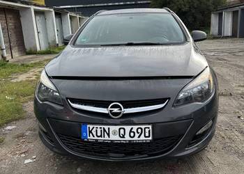 Opel Astra J 1.4 turbo kombi