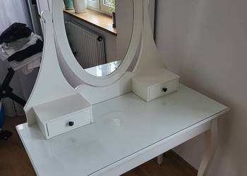 Toaletka Ikea Hermes z lustrem