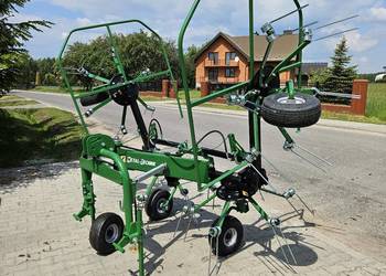 NOWOŚĆ W OFERCIE przetrząsacz do siana 5.2m pająk 4-wirnikowy Metal-Technik