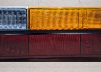 LAMPA TYŁ TYLNA PRAWA AUDI 80 B1 SEDAN 823945285
