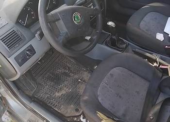 Skoda fabia 1,2 uszkodzony
