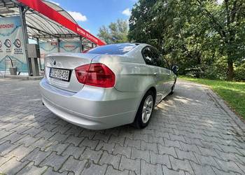 BMW E90 318i