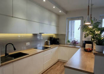 3 pokoje | 56,22 m² | Jana Kazimierza | klimatyzacja | loggia | komórka | …