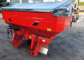 Rozsiewacz 1200 kg Woprol Junior II Plus , Akpil dostępny od ręki