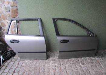 SAAB 9-3 03-07 kombi drzwi prawy  tył kolor 279