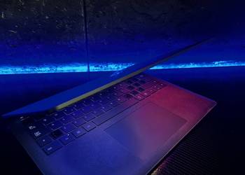 Biały Surface 3 | i5-1035G7 2K DOTYK | 8/256GB SSD | Mobilny Tytan | WIN 11