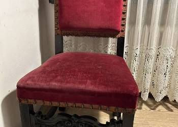 Stylowe krzesło w stylu barokowym – unikalny design!