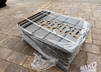 NOWE klepki płyty gąsienic Volvo 75cm 750mm / Volvo EC550 / 153 sztuki