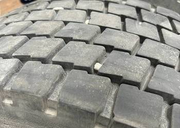 Opony ciężarowe,przyczepa