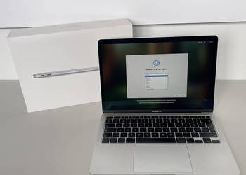 MacBook Air 13 i5 8/256GB (2020) Srebrny - Stan BDB, Pełen Zestaw + Gratisy