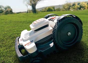 Robot koszący Ambrogio 4.0 elite