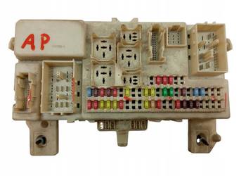 SKRZYNKA BEZPIECZNIKÓW BS4J66730D1.6 B BK Mazda 3 I (2003-2009)