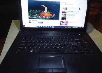Laptop Dell Vostro 3500.Dobra bateria, zasilacz, 8 / 320GB