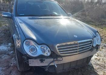 Mercedes w203 lift Cały na części