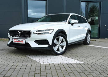 Volvo V60 Cross Country, 2022r. FV23% * Full LED * PilotAssist * Podgrz.Fo… Volvo V60 Cross Country, 2022r. FV23% * Full LED * PilotAssist * Podgrz.Fo…