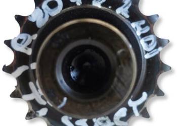 Peugeot 807 2.2 HDI WAŁEK ROZRZĄDU ssący