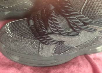 Sprzedam sneakersy ZARA  nr 44