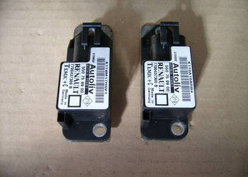 Czujnik sensor uderzeniowy RENAULT MEGANE I 550759900 7700437300B