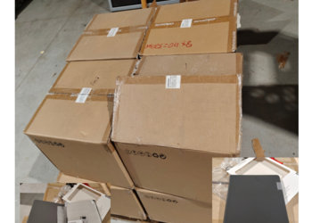 320 SZTUK Etui Lenovo Tab3 10 oryginalne etui wraz z folią zabezpieczającą…