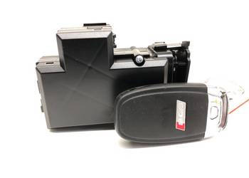 STACYJKA KLUCZYK SQ5 AUDI Q5 8R 8K0909131D 3.0 326KM 08-17 KLUCZYK