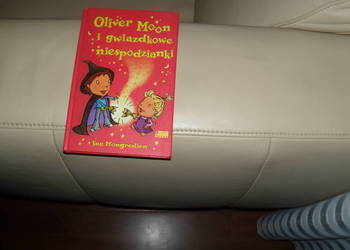 Oliver Moon i gwiazdkowe niespodzianki