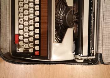 SPRZEDAM! MASZYNA DO PISANIA - BROTHER DELUXE 1350!!!