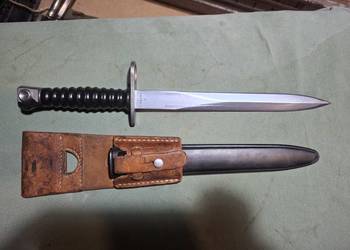 Bagnet Szwajcarski SIG 57 z Żabką