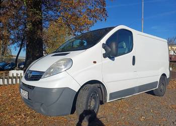 Opel Vivaro L1H1 LIFT 2.0 CDTI 90KM 3os blaszak VAT-1 hak