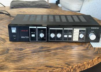 Wzmacniacz SANYO JA-220