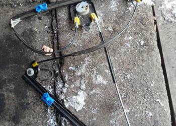 Mechanizm szyby przód lewej Renault Laguna 2