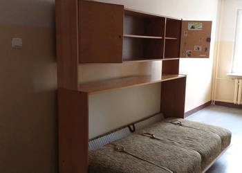 półkotapczan dwuosobowy dwuczęściowy łóżko spanie półki szafki