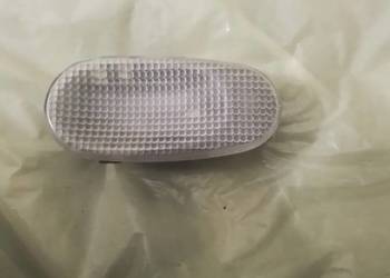 Opel 90508661 lampka drzwi  inne