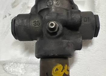 Rozdzielacz zawieszenia Citroen C5 III