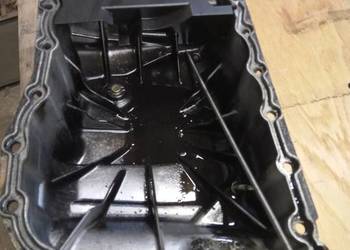 Misa olejowa Volvo V 40