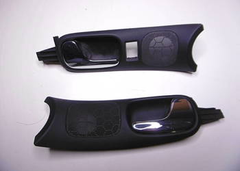 Klamka lewa 8d0837019 prawa 8d0837020 dzwi Audi a4