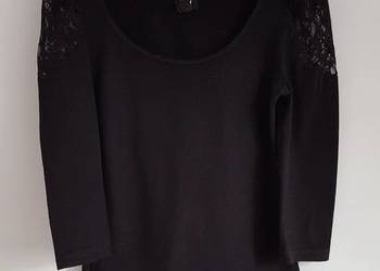 Elegancka czarna bluzka H&M 36 S koronka ramiona czerń