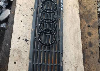 AUDI A8 D2 atrapa grill