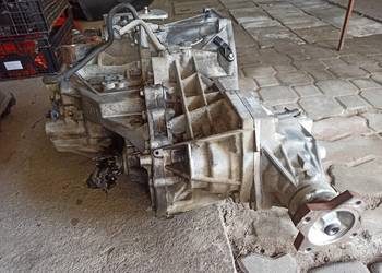 Skrzynia biegów Qashqai j10  4x4