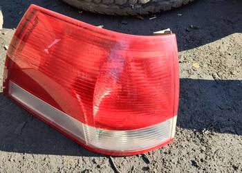 Lampa lewa tył tylna Opel Vectra C lift kombi