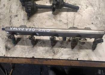 VOLVO V70 S60 2,4b listwa wtryskowa wtryski