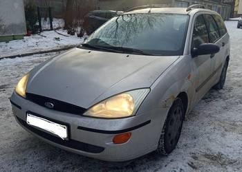 Sprzedam Ford Focus 1.8 Benzyna