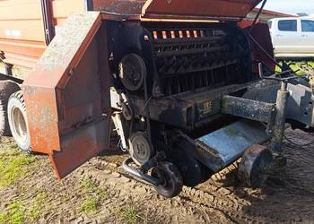 Sprzedam przyczepę samozbierająca deutzfahr f327